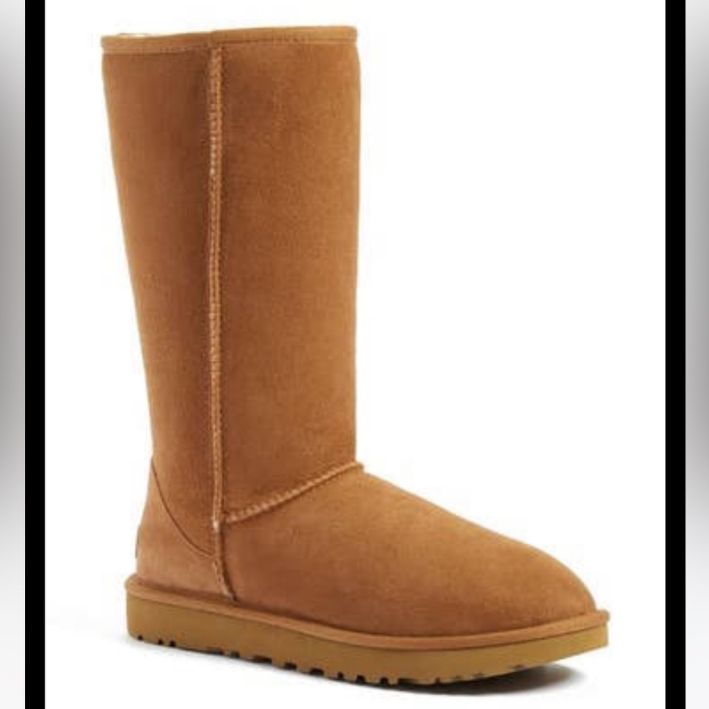 Women’s UGG Classic Tall 5815 Tan Women’s Size 8